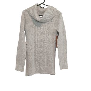 Almost Famous Sweater Size XL